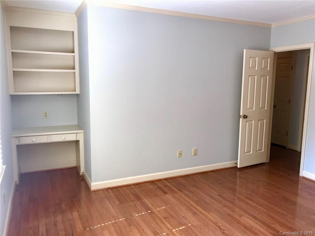 3326 Sharon Road, Unit 2 Charlotte, NC 28211 - Photo 15 of 33