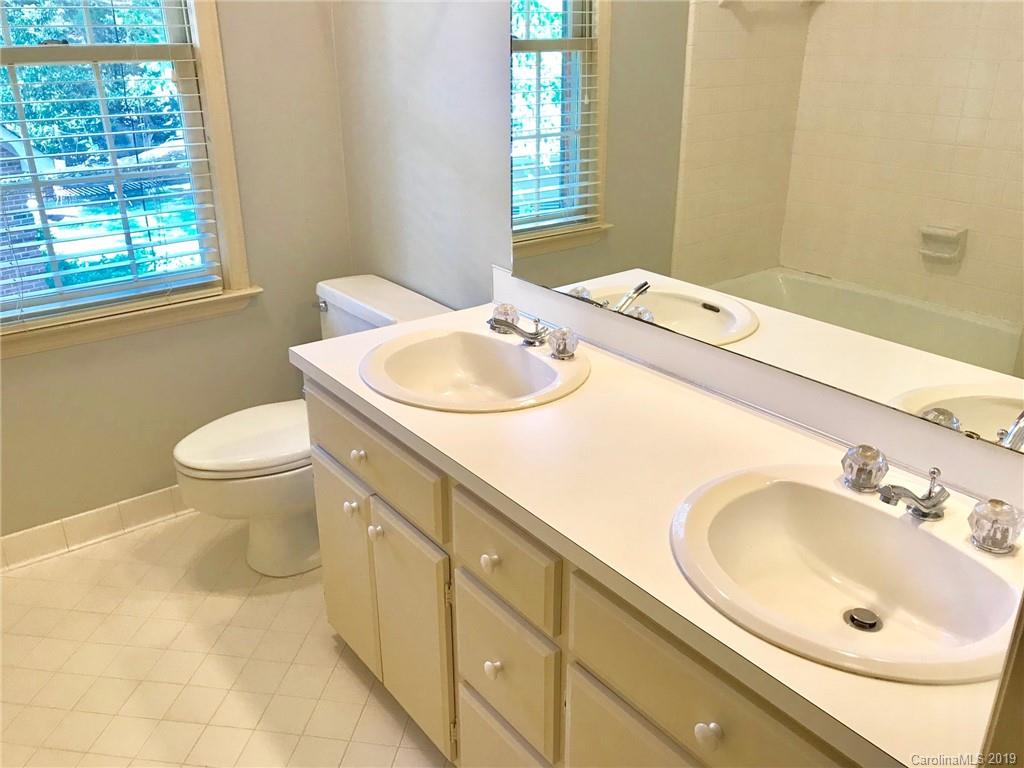 3326 Sharon Road, Unit 2 Charlotte, NC 28211 - Photo 16 of 33