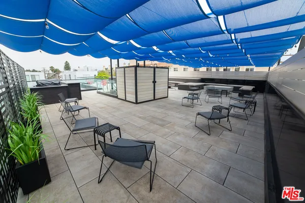 $3,750 | 14 Brooks Avenue, Unit 9, Venice, CA 90291