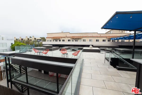 $3,750 | 14 Brooks Avenue, Unit 9, Venice, CA 90291