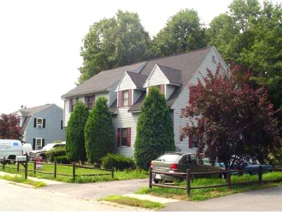 3 L Phillip Road, Unit 1 Derry, NH 03038 - Photo 1 of 4