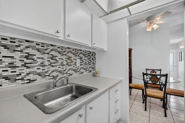 $74,000 | 16901 Northeast 13th Avenue, Unit 210, Miami, FL 33162