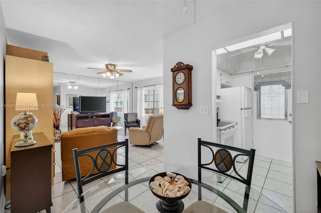 $74,000 | 16901 Northeast 13th Avenue, Unit 210, Miami, FL 33162