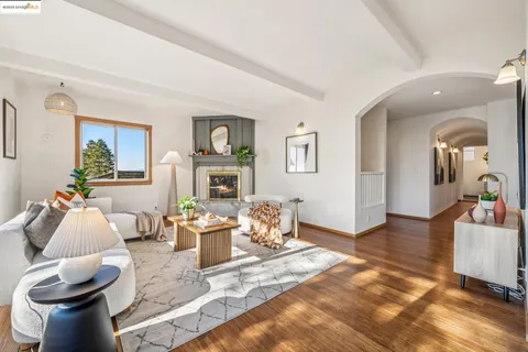 $1,350,000 | 1005 Miller Avenue, Berkeley, CA 94708
