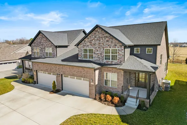 $2,600 | 1069 Veridian Drive, Unit B, Clarksville, TN 37043