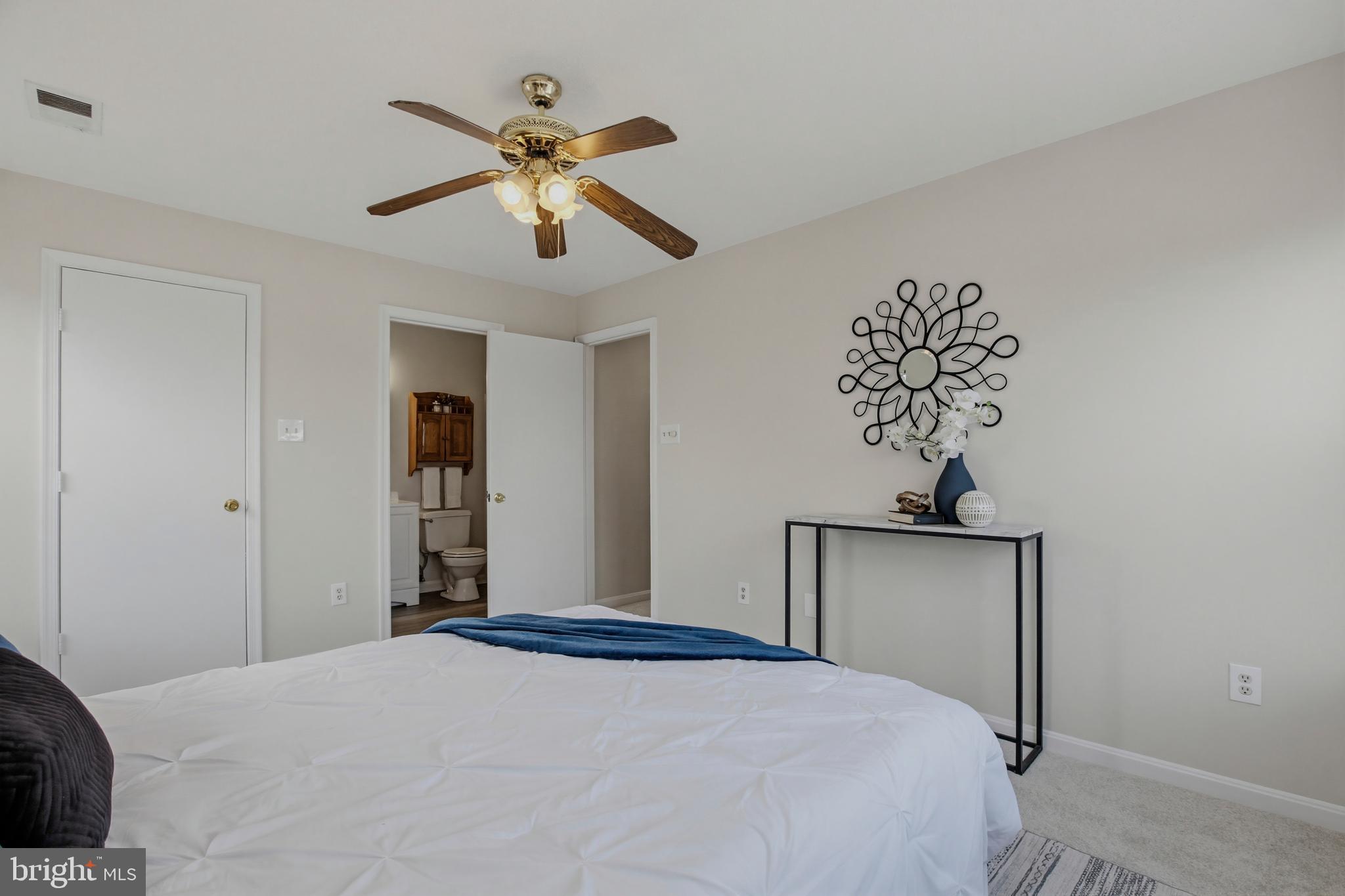 2701 Leaf Drop Court, Unit 1218 Silver Spring, MD 20906 - Photo 20 of 27