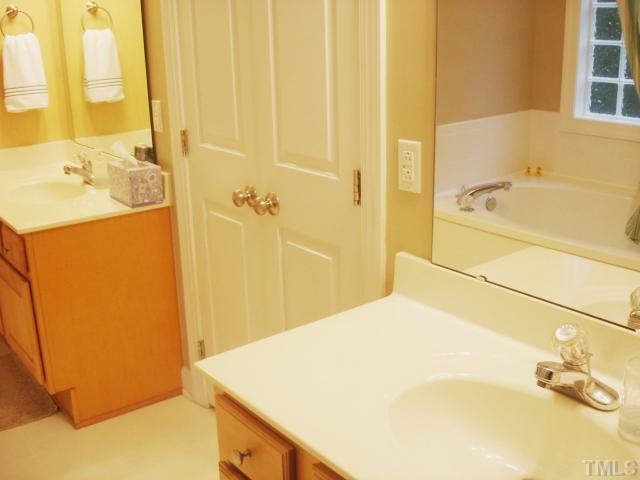 2004 Waterbrook Court Raleigh, NC 27603 - Photo 14 of 25