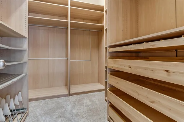 $425,000 | 13900 Noel Road, Unit 2, Dallas, TX 75240