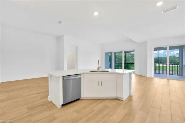 $5,000 | 16881 Fairgrove Way, Unit 7202, Naples, FL 34110