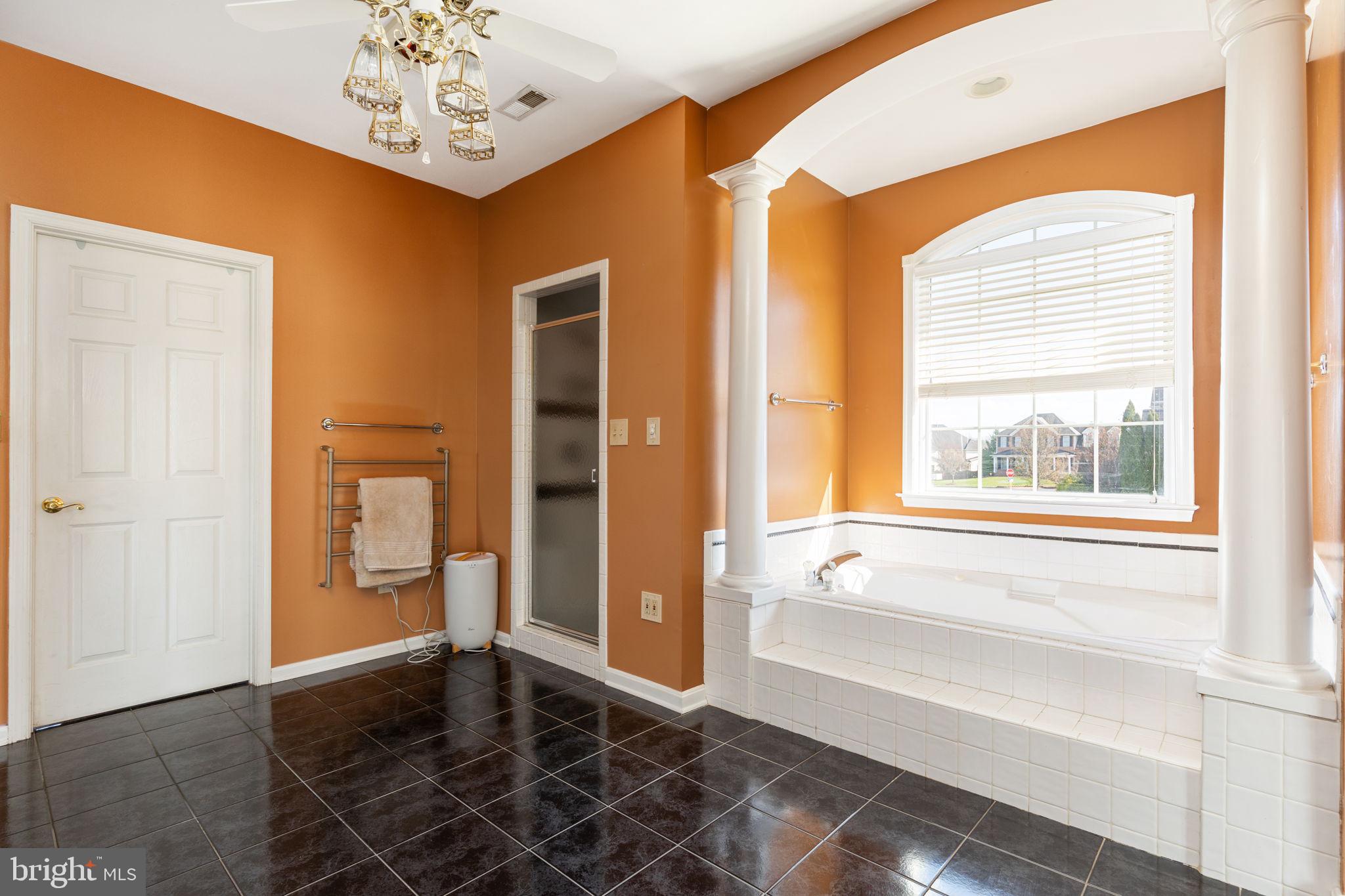 281 Huntersridge Road Winchester, VA 22602 - Photo 25 of 50 Luxurious master bathroom