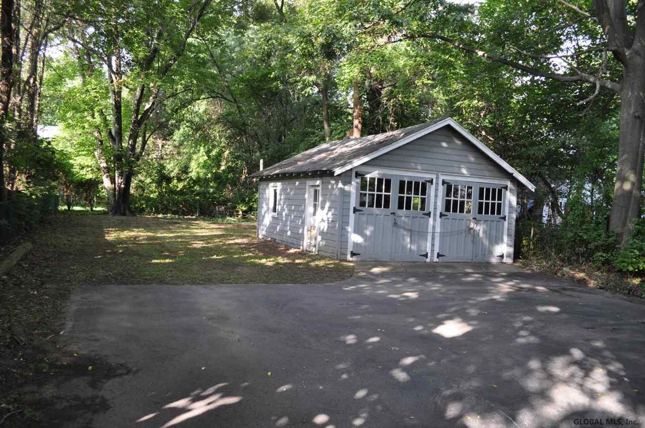 2208 Curry Road Rotterdam, NY 12303 - Photo 5 of 21 Photo 5