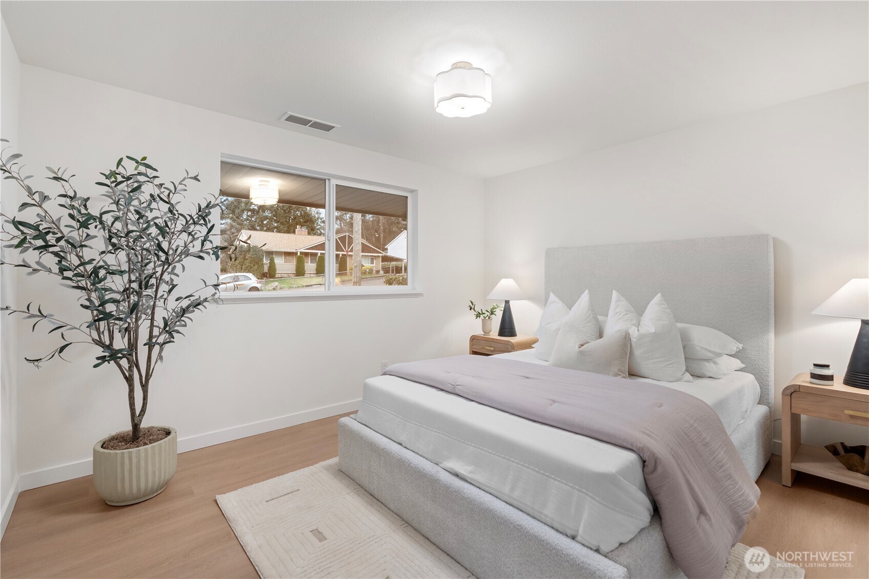 25618 29th Avenue South Kent, WA 98032 - Photo 15 of 27