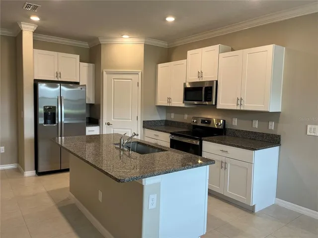 $2,095 | 31864 Blue Passing Loop, Wesley Chapel, FL 33545