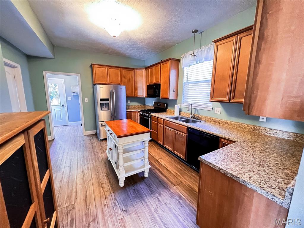 951 10th Street Carlyle, IL 62231 - Photo 17 of 41