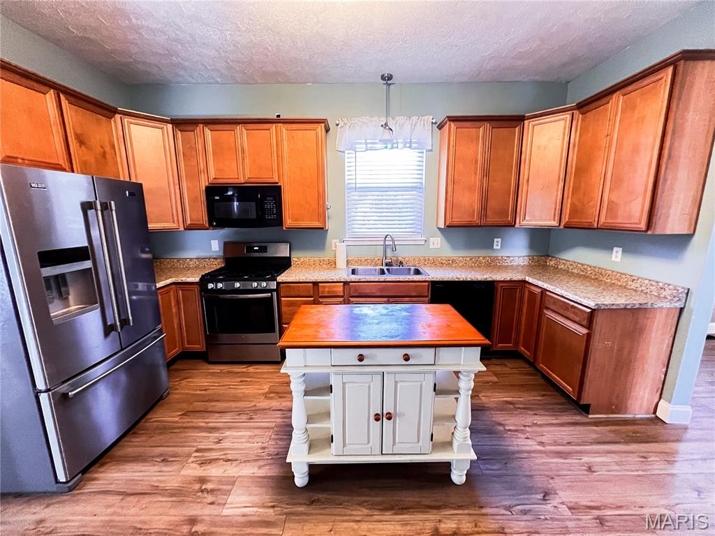 951 10th Street Carlyle, IL 62231 - Photo 19 of 41