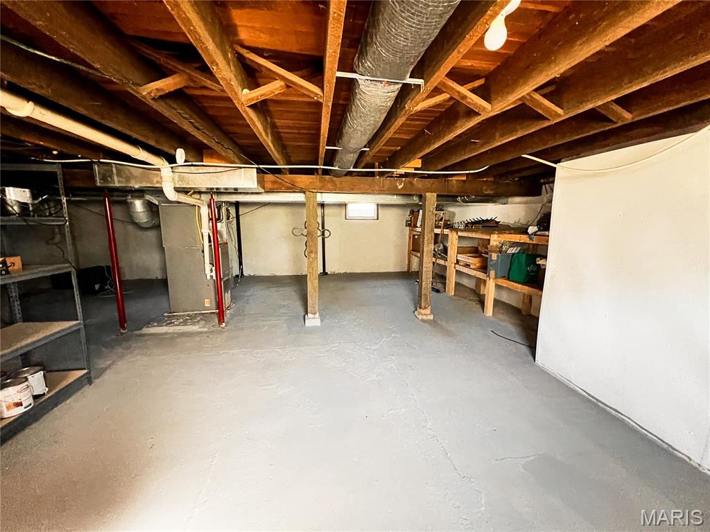 951 10th Street Carlyle, IL 62231 - Photo 24 of 41
