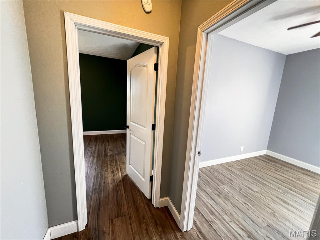 951 10th Street Carlyle, IL 62231 - Photo 31 of 41
