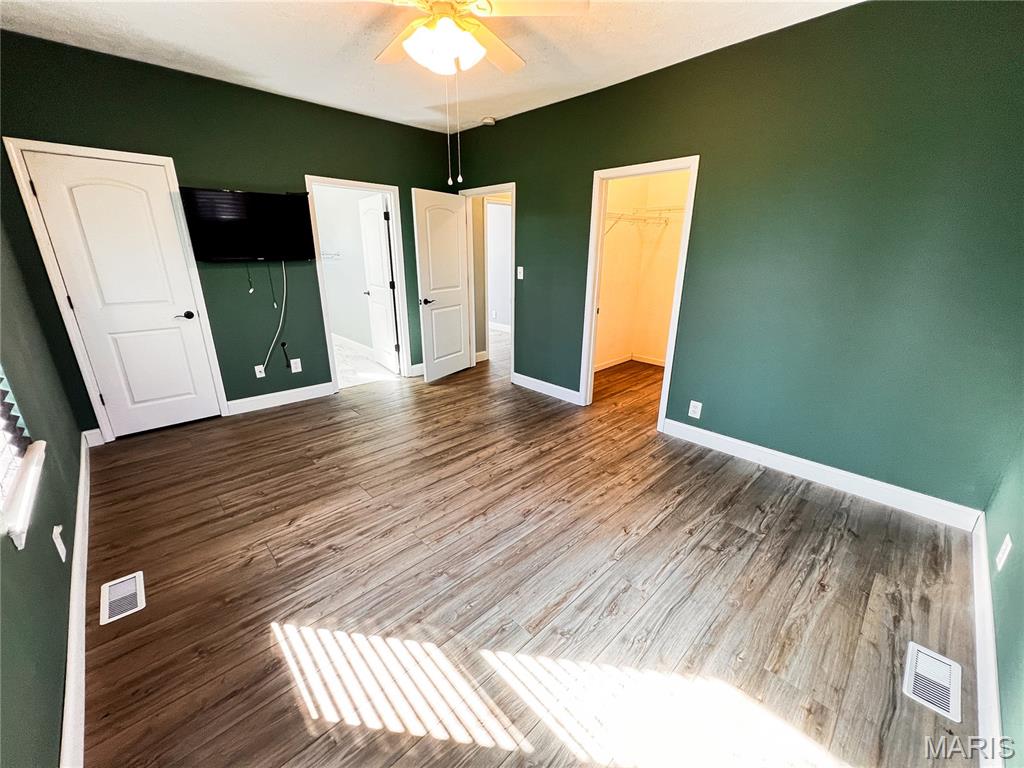 951 10th Street Carlyle, IL 62231 - Photo 33 of 41