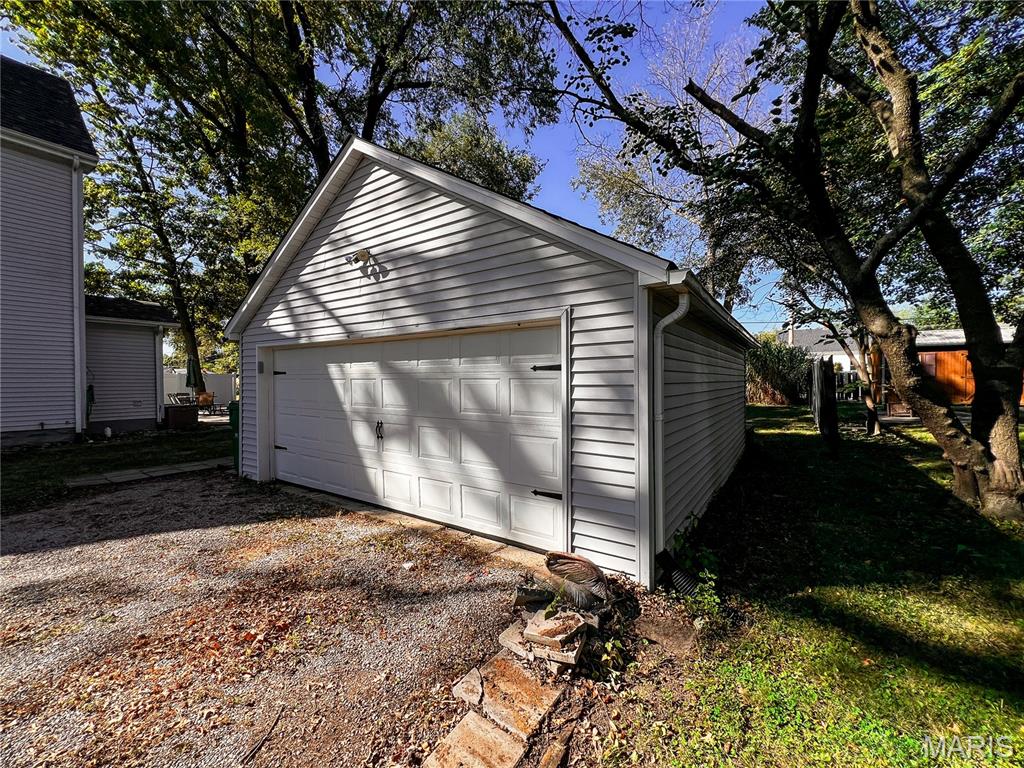 951 10th Street Carlyle, IL 62231 - Photo 41 of 41