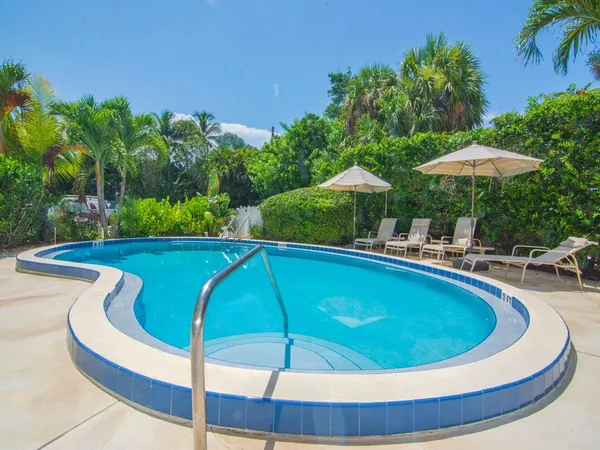 $3,500 | 3555 Ocean Drive, Unit 203, Vero Beach, FL 32963