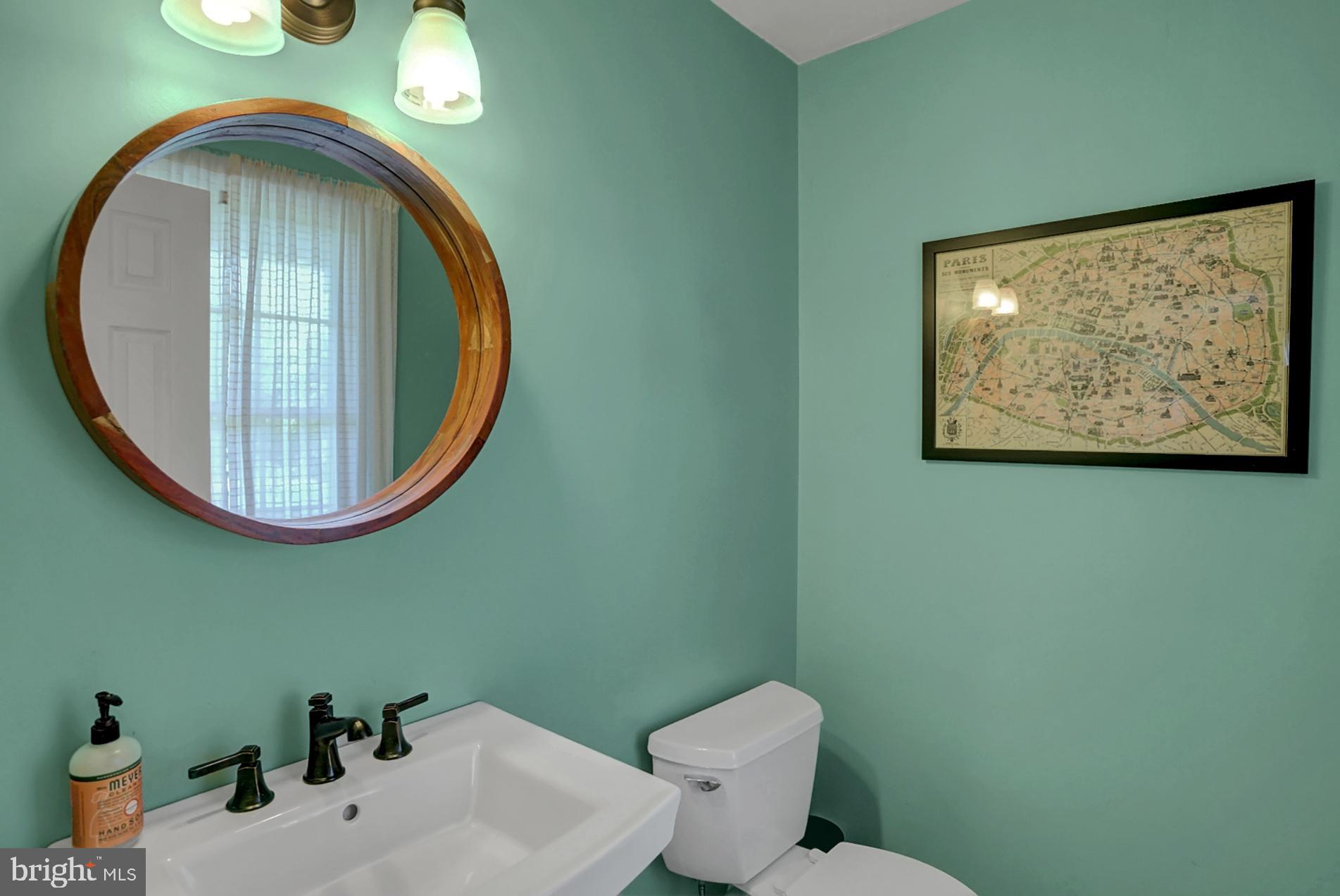 934 Elverson Road Morgantown, PA 19543 - Photo 8 of 29 Half Bath