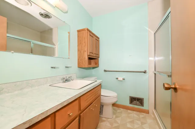 $200,000 | 6124 West Spokane Street, Milwaukee, WI 53223