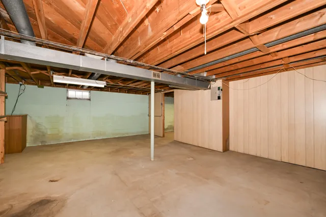 $200,000 | 6124 West Spokane Street, Milwaukee, WI 53223