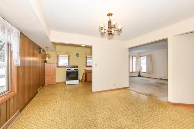 $200,000 | 6124 West Spokane Street, Milwaukee, WI 53223