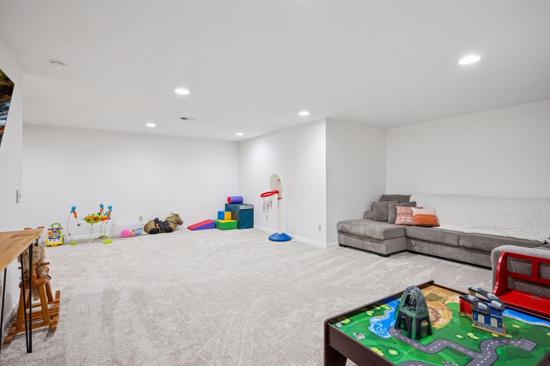 217 2nd Street Southwest Delano, MN 55328 - Photo 33 of 49