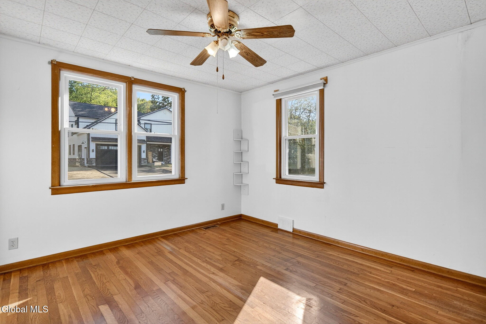 52 Overlook Avenue Colonie, NY 12110 - Photo 18 of 28 16-web-or-mls-016-007_DSC06590