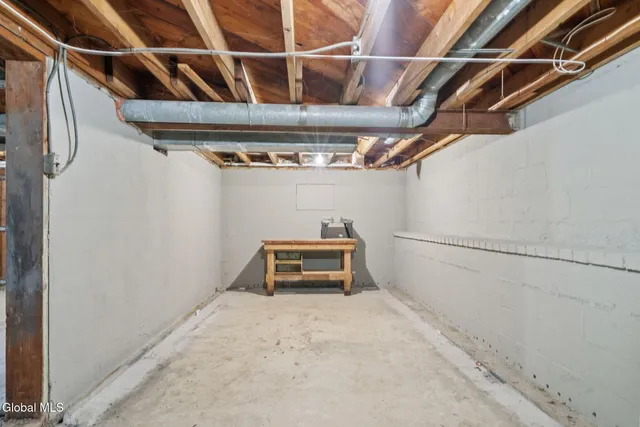 $339,900 | 52 Overlook Avenue, Colonie, NY 12110