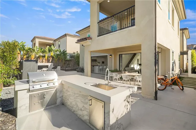 $3,079,000 | 37 Caspian, Lake Forest, CA 92630