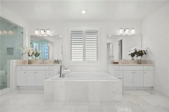 $3,079,000 | 37 Caspian, Lake Forest, CA 92630