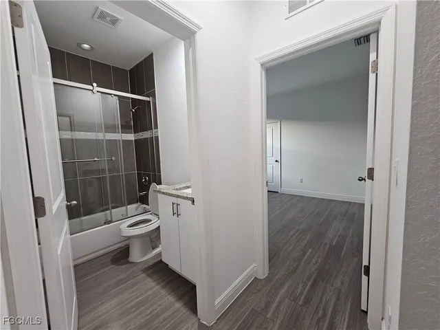 $2,800 | 8059 Sherwood Circle, LaBelle, FL 33935