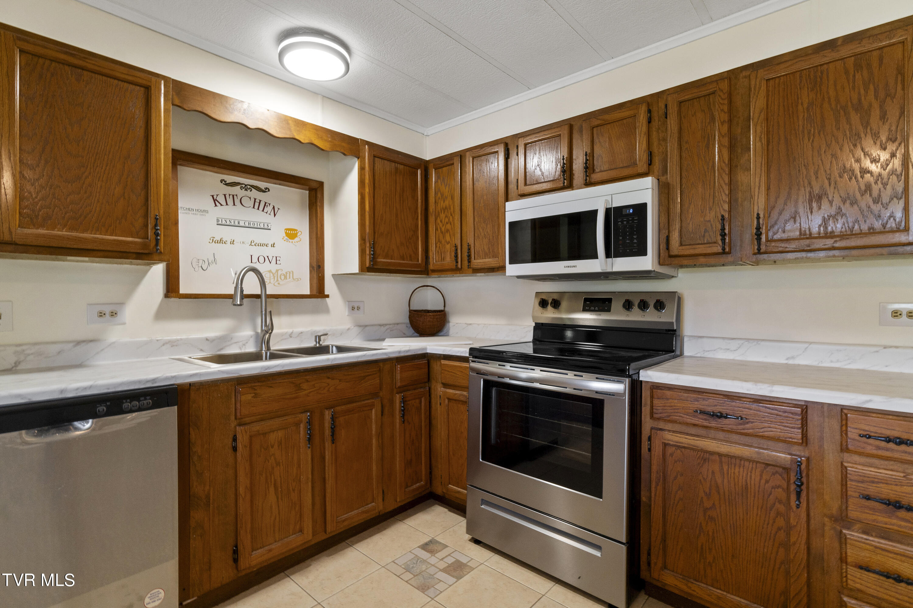 485 White Sands Road Greeneville, TN 37743 - Photo 4 of 62 4