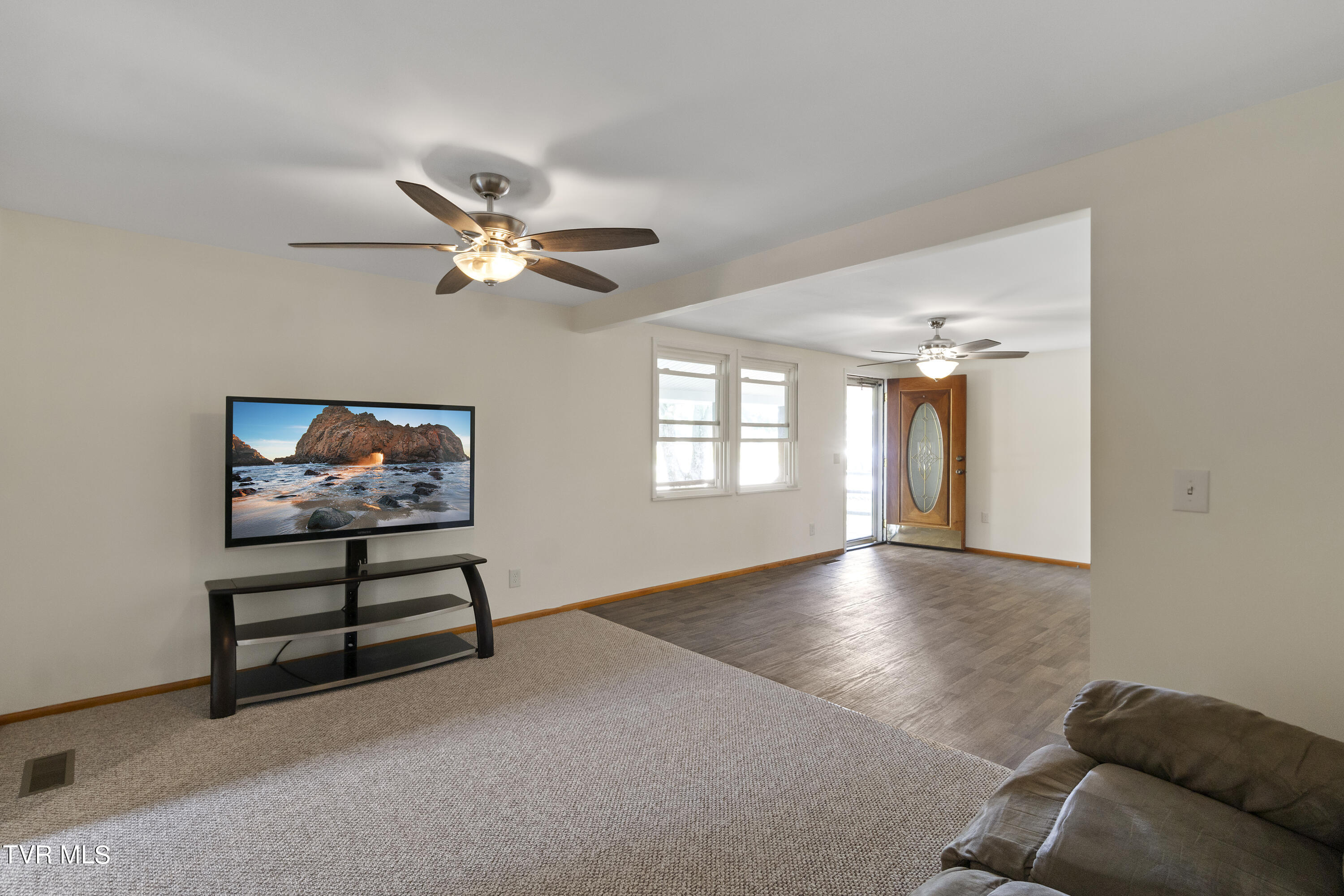 485 White Sands Road Greeneville, TN 37743 - Photo 6 of 62 6