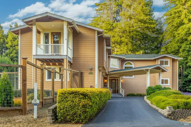 $2,320,000 | 16611 Pearl Ranch Road, Fort Bragg, CA 95437