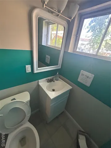 $250,000 | 7243 General Sherman Lane, St. Louis, MO 63123