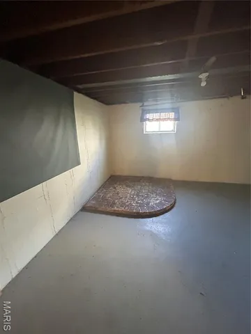 $250,000 | 7243 General Sherman Lane, St. Louis, MO 63123