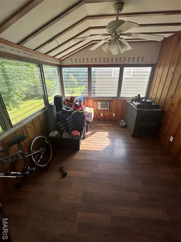 $250,000 | 7243 General Sherman Lane, St. Louis, MO 63123