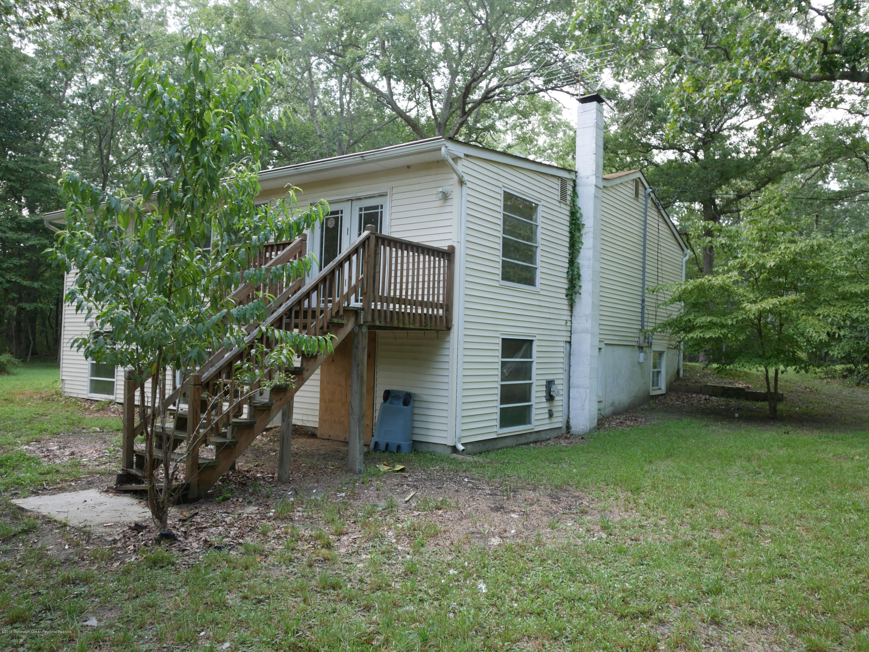 397 Oak Glen Road Howell, NJ 07731 - Photo 35 of 35 P1050447