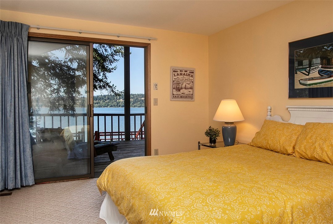 4526 South June Beach Road Freeland, WA 98249 - Photo 18 of 39