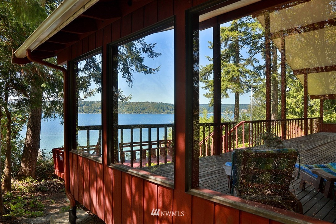 4526 South June Beach Road Freeland, WA 98249 - Photo 24 of 39