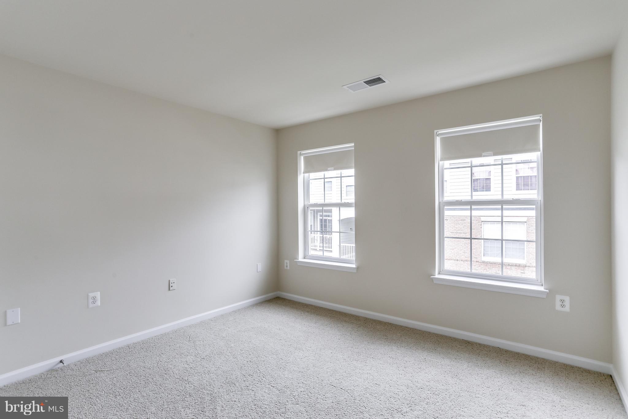 2206 Highfly Terrace Silver Spring, MD 20902 - Photo 22 of 25 Bedroom