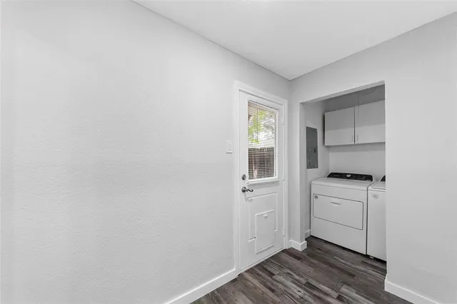 a close view of sink