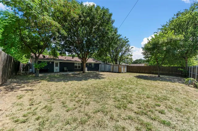 $330,000 | 13215 Blossomheath Lane, Dallas, TX 75240