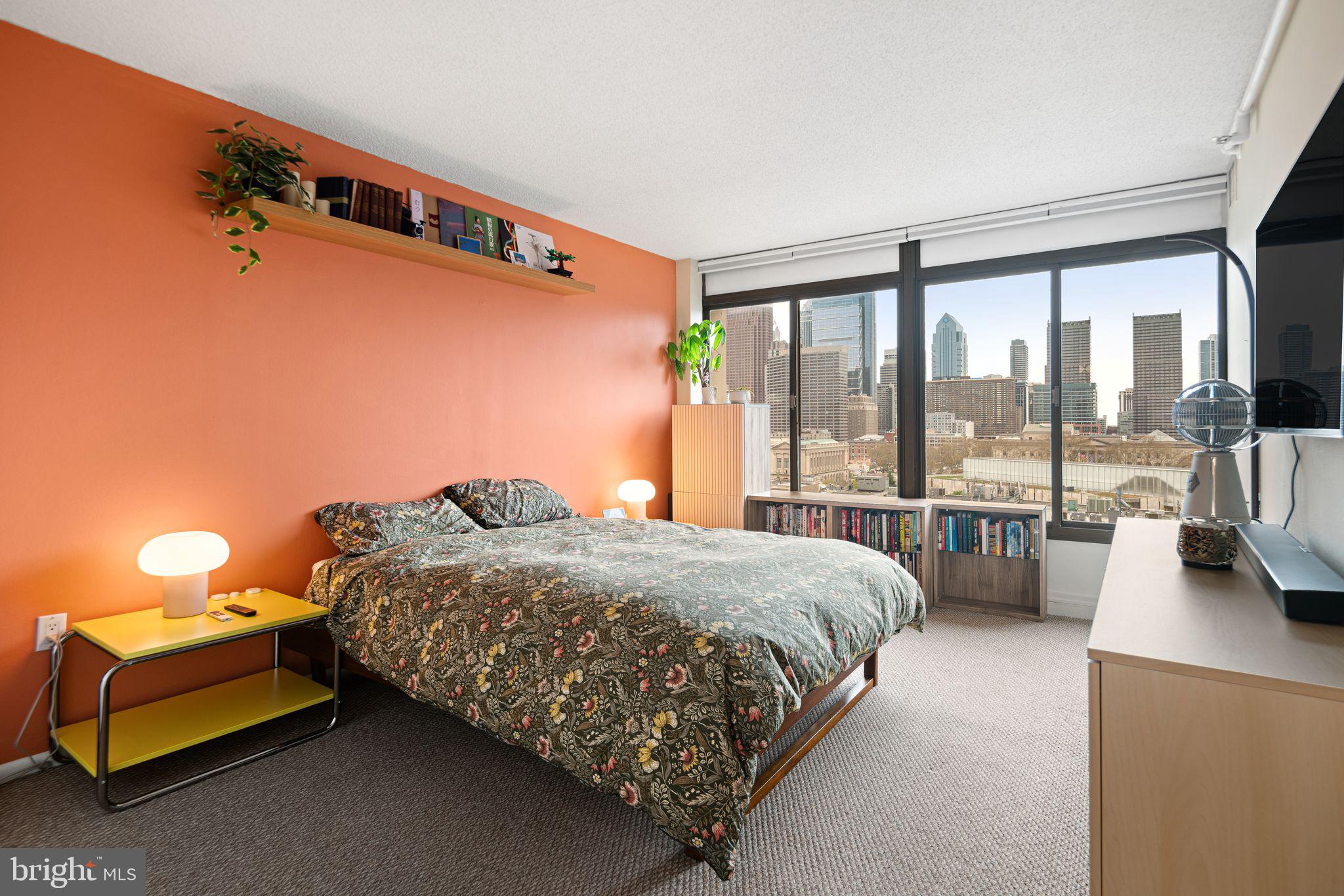 2001 Hamilton Street, Unit 922 Philadelphia, PA 19130 - Photo 8 of 16