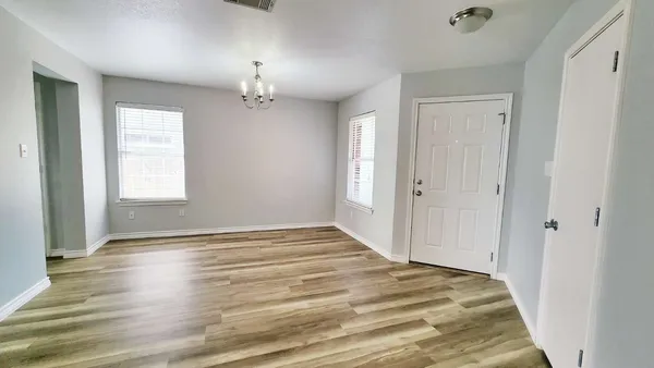 $1,675 | 202 Brandons Way, Buda, TX 78610