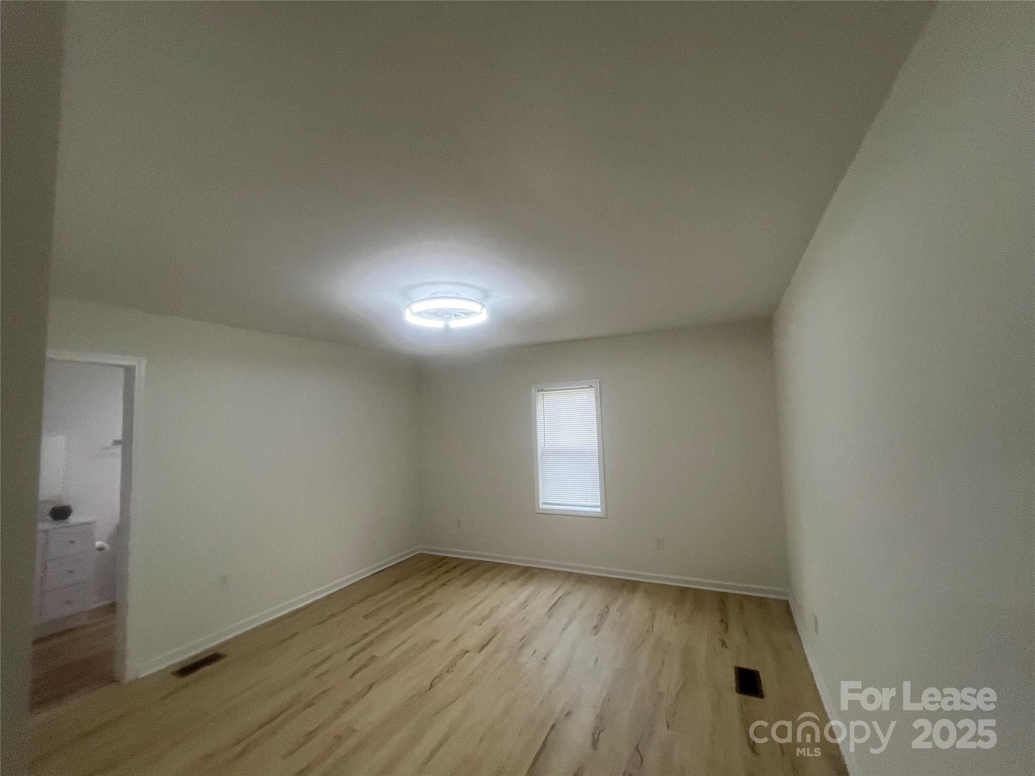 39 White Street Chester, SC 29706 - Photo 8 of 21