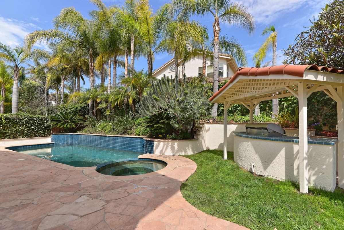 4998 Riding Ridge Road San Diego, CA 92130 - Photo 3 of 25 Pool and Spa complete with BBQ cabana